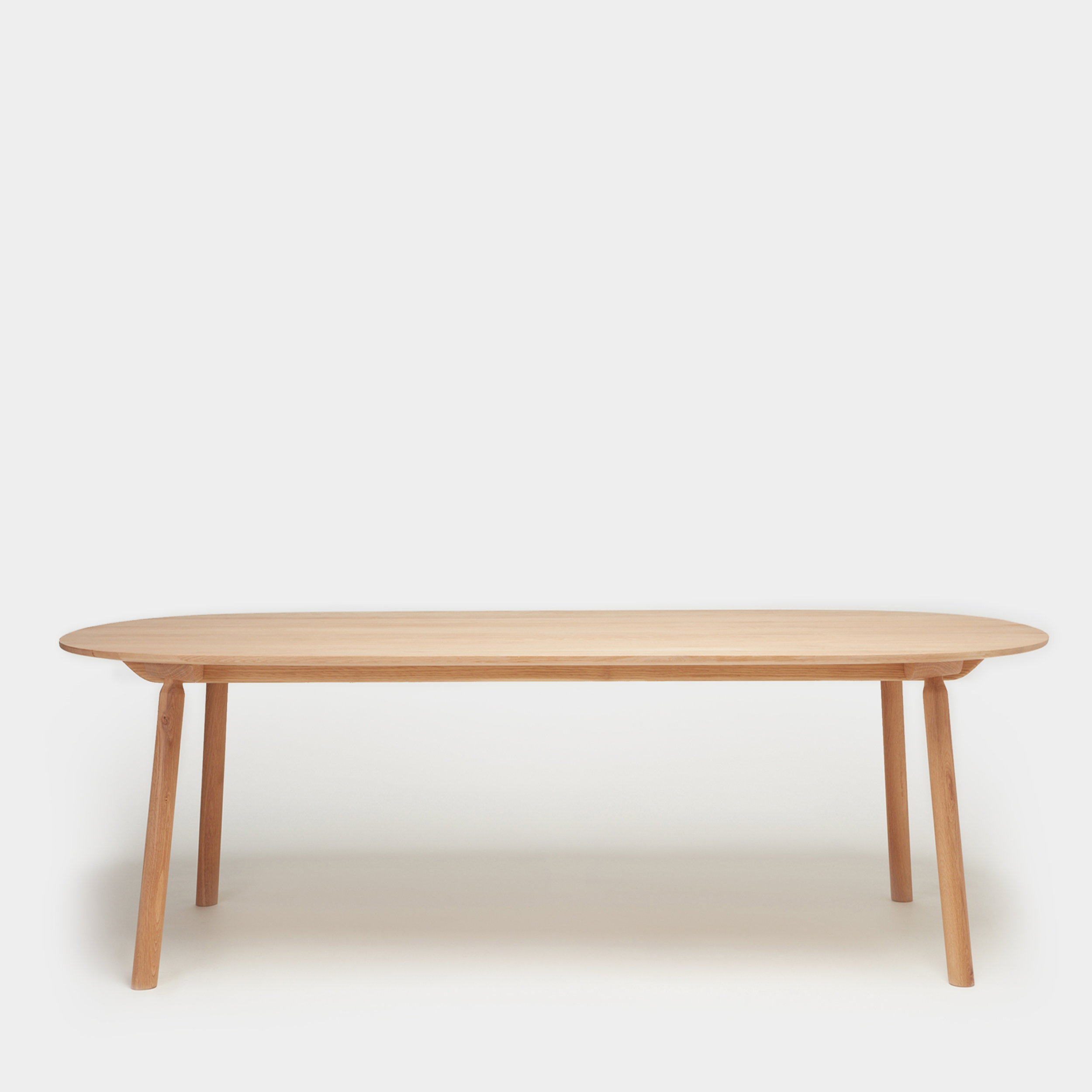 Hardy oak dining table by David Irwin 2.5m or 2m