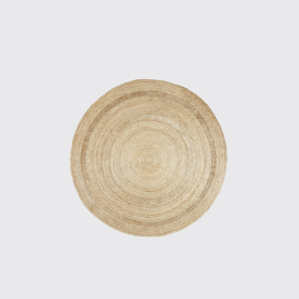 petunia jute rug by Armadillo